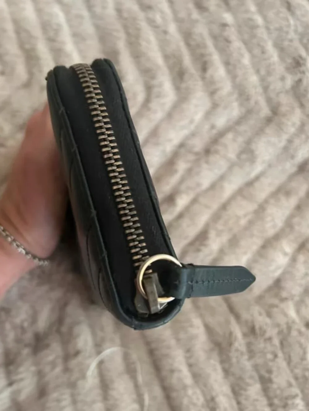 Gucci Black Quilted Leather Zip-Around Wallet with Gold Double G